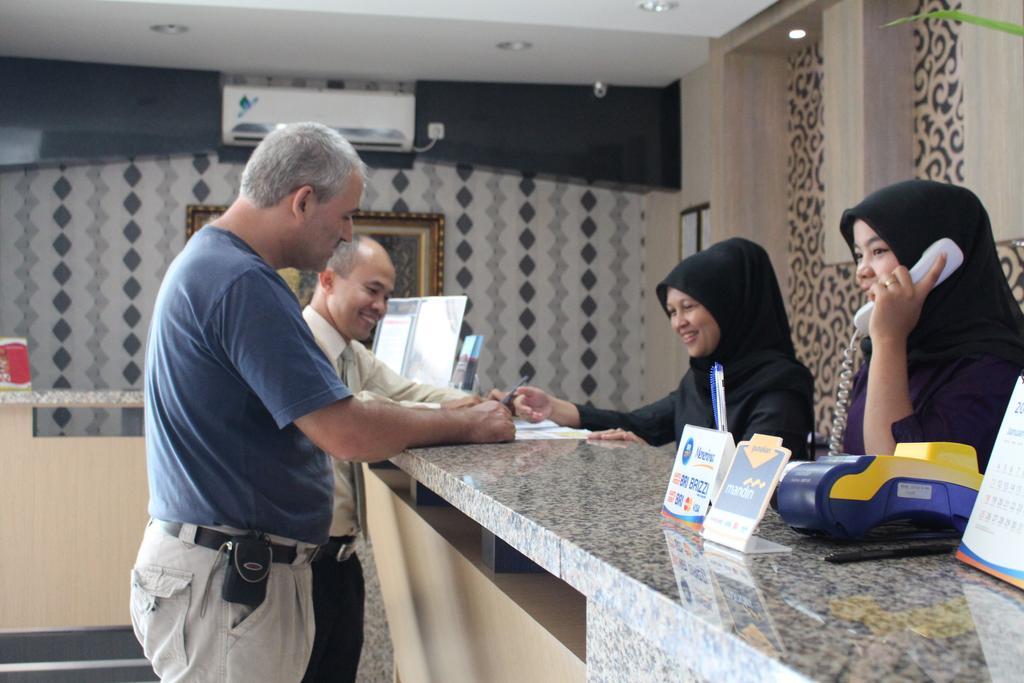 Sei Hotel Banda Aceh Zimmer foto
